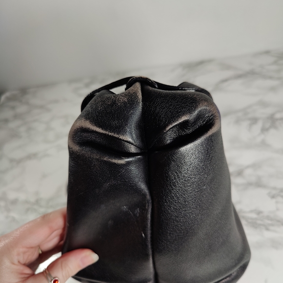 Salvatore Ferragamo Half Moon Black Leather Shoulder Bag AS-IS - Picture 9 of 15